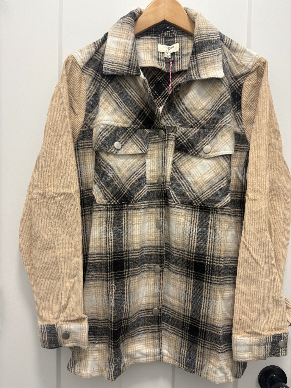 NWT UMGEE Tan Plaid Flannel Fringe Corduroy Shacket Jacket Snaps Medium